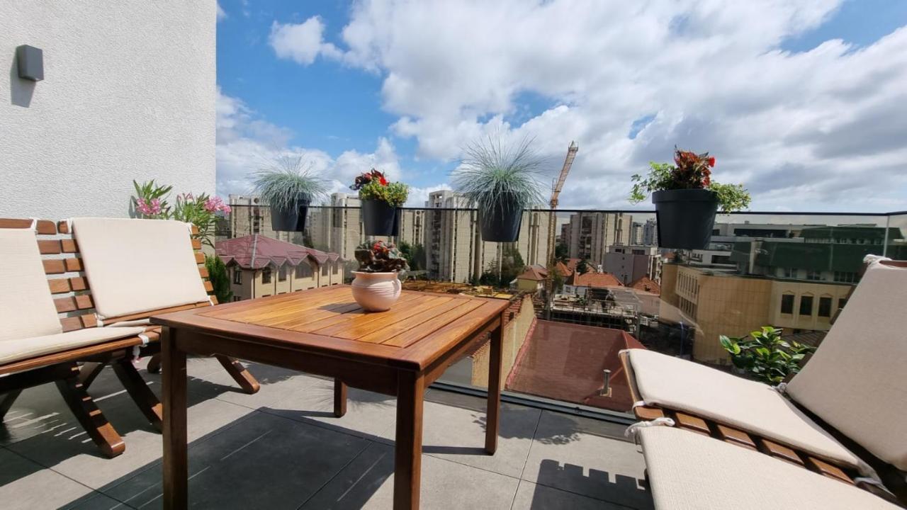 Apartmán Penthouse Cosmopolit Brašov Exteriér fotografie